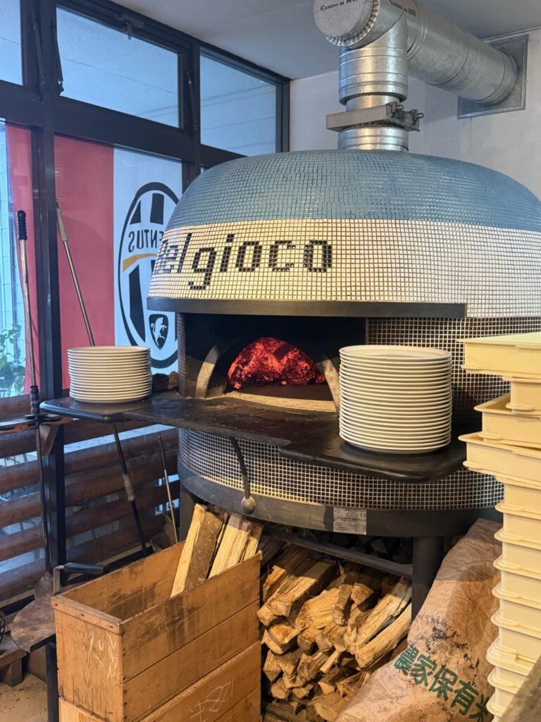 「Pizzeria Bel gioco(ベルジョーゴ)」イタリア製薪窯の写真