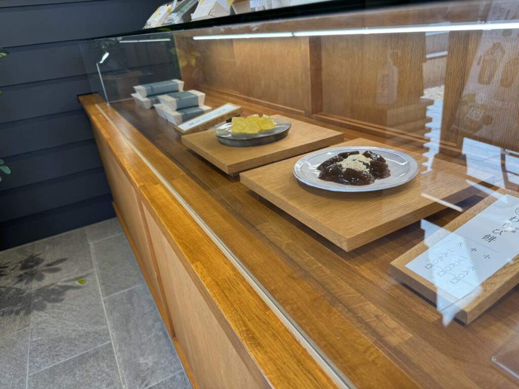 『萩ノ早蕨』店内写真