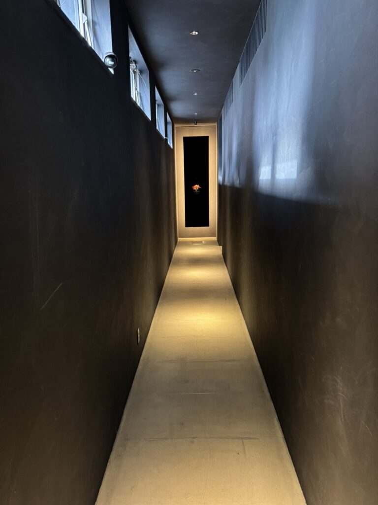 山口市湯田温泉『焼肉 龍の棲み家』店舗内観写真