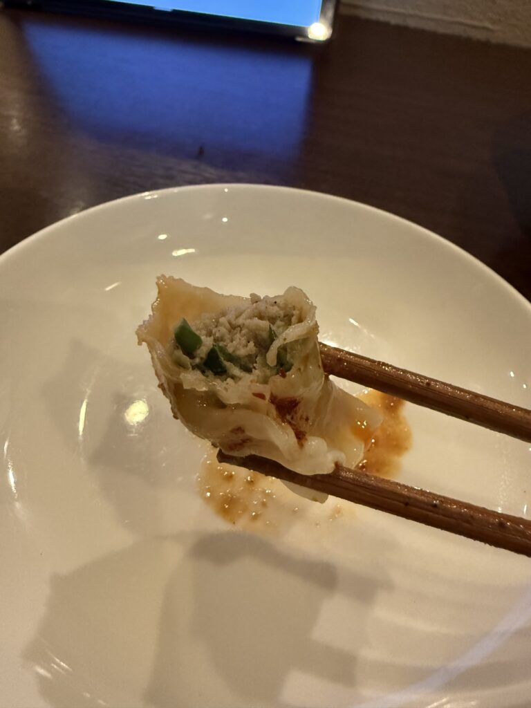 四川水餃子の断面の写真