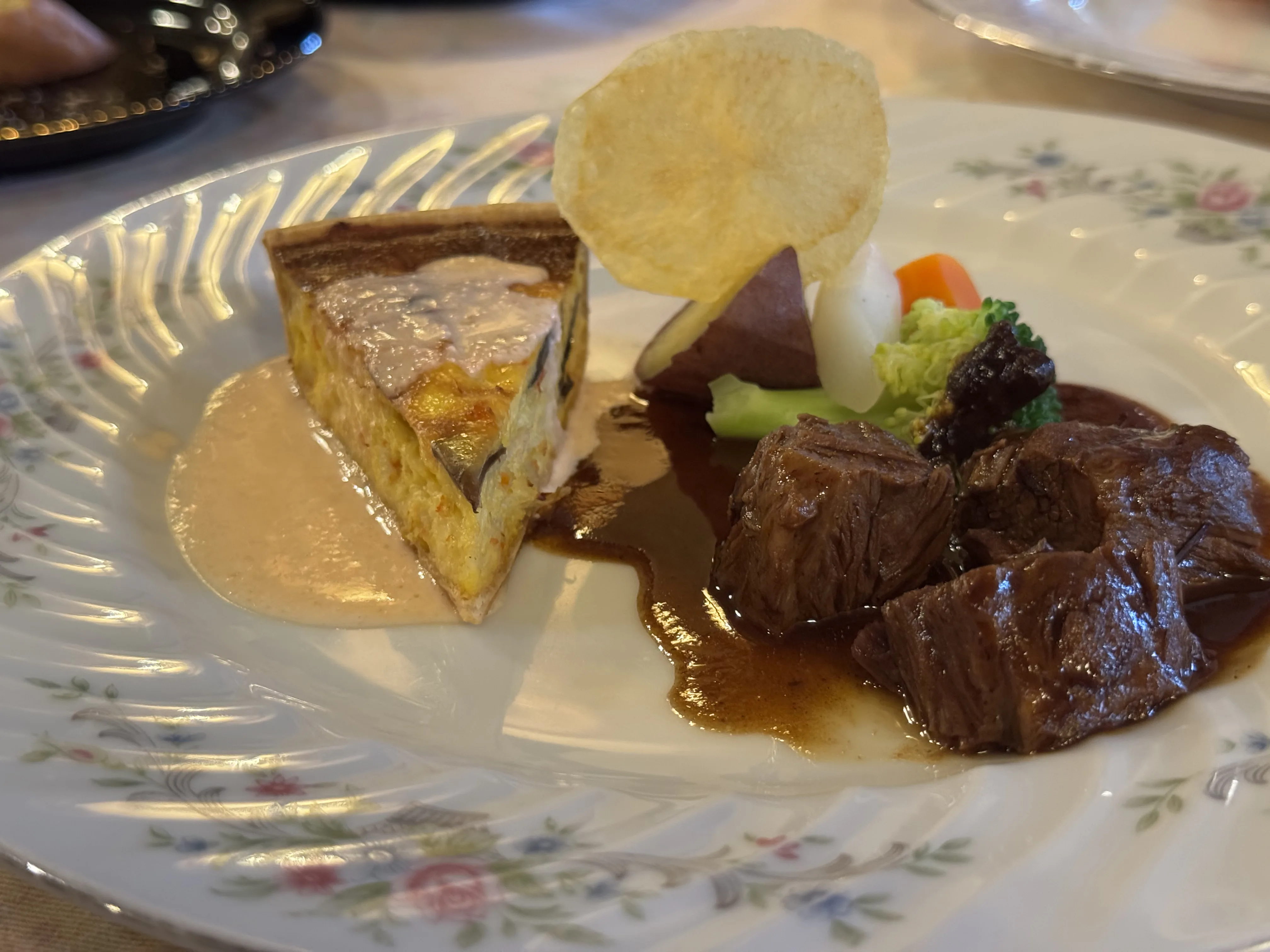 『カフェ・ド・リモージュ』メインディッシュ